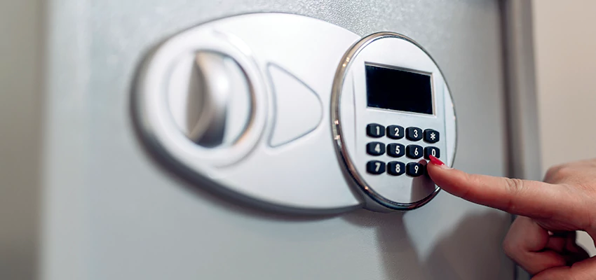 Jewelry Safe Cracking in Keyes, California